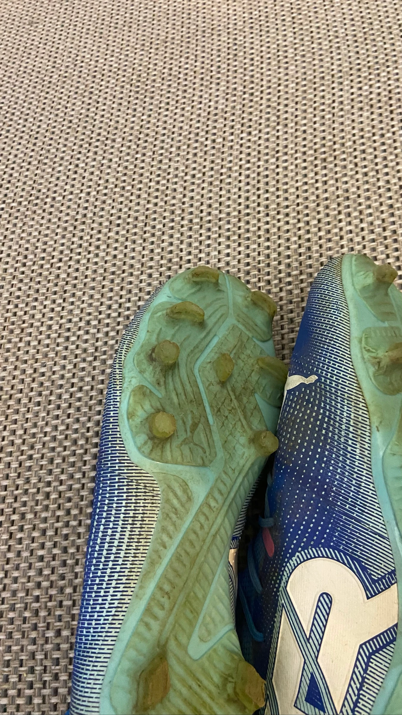 Tênis de futebol Puma Tamanho 44 Estado perfeito – photo 13